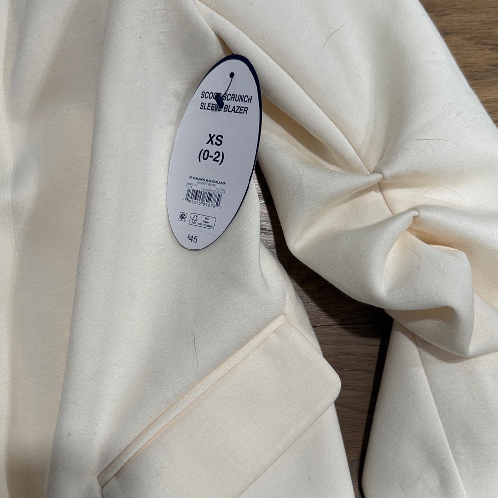 Scoop NYC Women's Cream Blazer - Picture 2 of 2